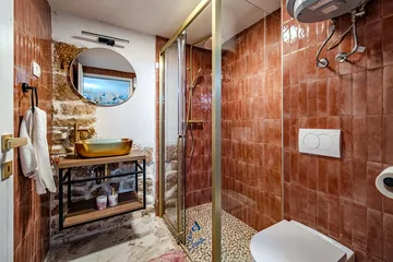 Three-Bedroom Villa in Milna