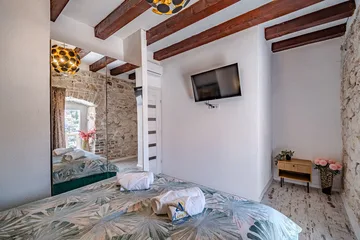 Three-Bedroom Villa in Milna