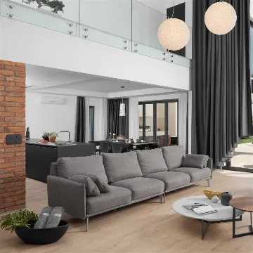 Spacious 4-Bed Villa in Liznjan