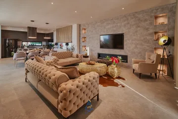 4-Bedroom Villa with Pool & Sauna in Momjan