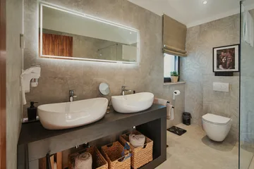 4-Bedroom Villa with Pool & Sauna in Momjan