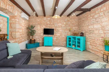 3-Bed Villa with Saltwater Pool and Sea Views in Vodnjan