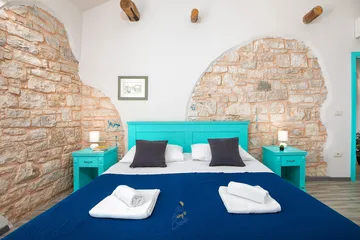 3-Bed Villa with Saltwater Pool and Sea Views in Vodnjan