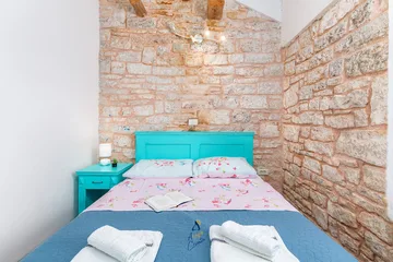 3-Bed Villa with Saltwater Pool and Sea Views in Vodnjan