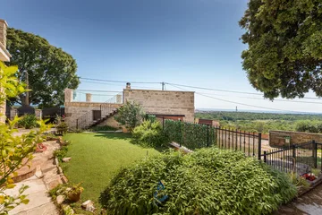 3-Bed Villa with Saltwater Pool and Sea Views in Vodnjan