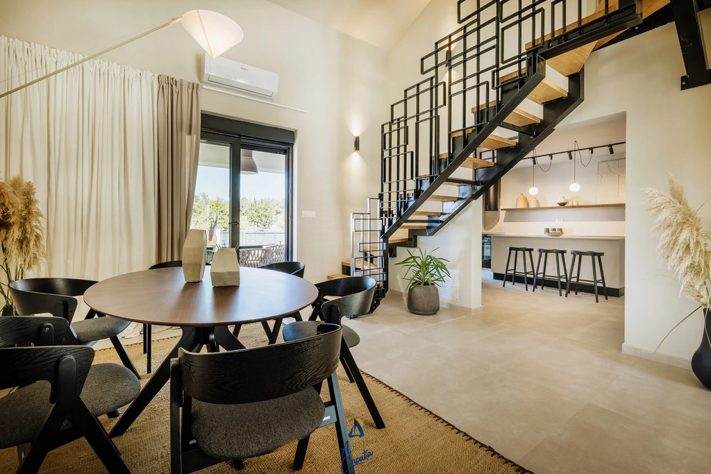 3-Bedroom Villa in Višnjan for Up to 8