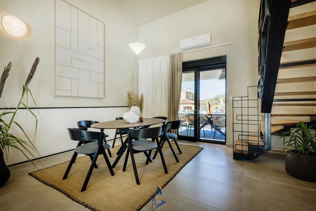 3-Bedroom Villa in Višnjan for Up to 8