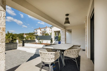 3-Bedroom Villa in Višnjan for Up to 8