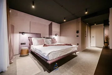 Mošćenice 5-Bedroom Villa with Heated Pool & Spa