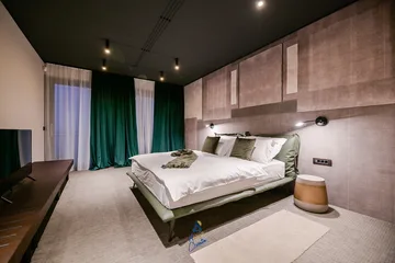 Mošćenice 5-Bedroom Villa with Heated Pool & Spa