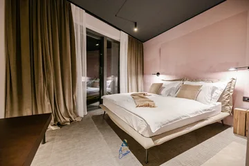 Mošćenice 5-Bedroom Villa with Heated Pool & Spa