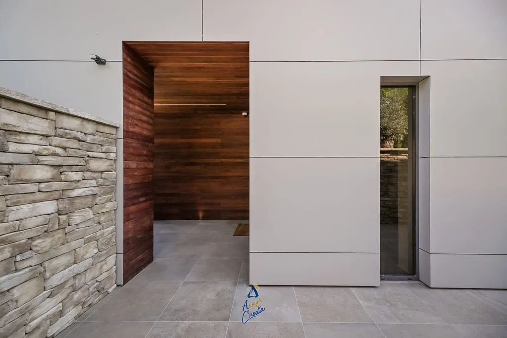Mošćenice 5-Bedroom Villa with Heated Pool & Spa
