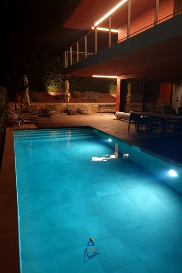 Mošćenice 5-Bedroom Villa with Heated Pool & Spa