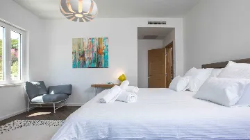 Orašac Villa with Heated Pool for Up to 10 Guests