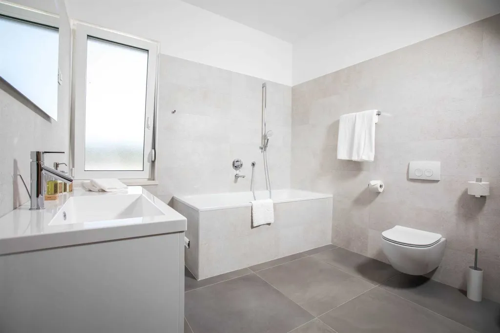 Orašac Villa with Heated Pool for Up to 10 Guests