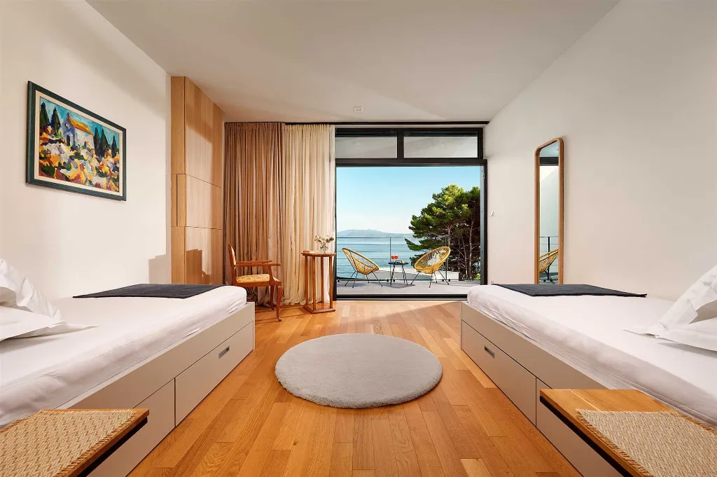 Seafront 4-Bedroom Villa in Sućuraj, Croatia