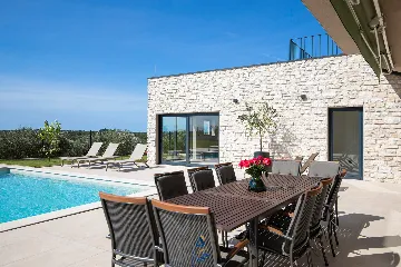 5-Bedroom Villa in Bale, Croatia for 10 Guests