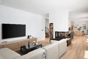 5-Bedroom Villa in Bale, Croatia for 10 Guests