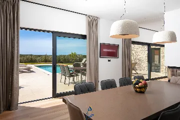 5-Bedroom Villa in Bale, Croatia for 10 Guests
