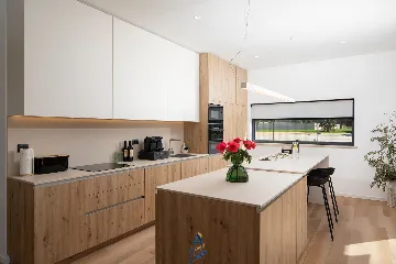 5-Bedroom Villa in Bale, Croatia for 10 Guests