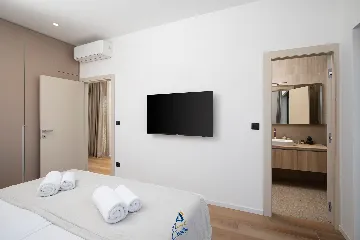 5-Bedroom Villa in Bale, Croatia for 10 Guests