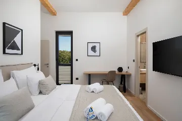 5-Bedroom Villa in Bale, Croatia for 10 Guests