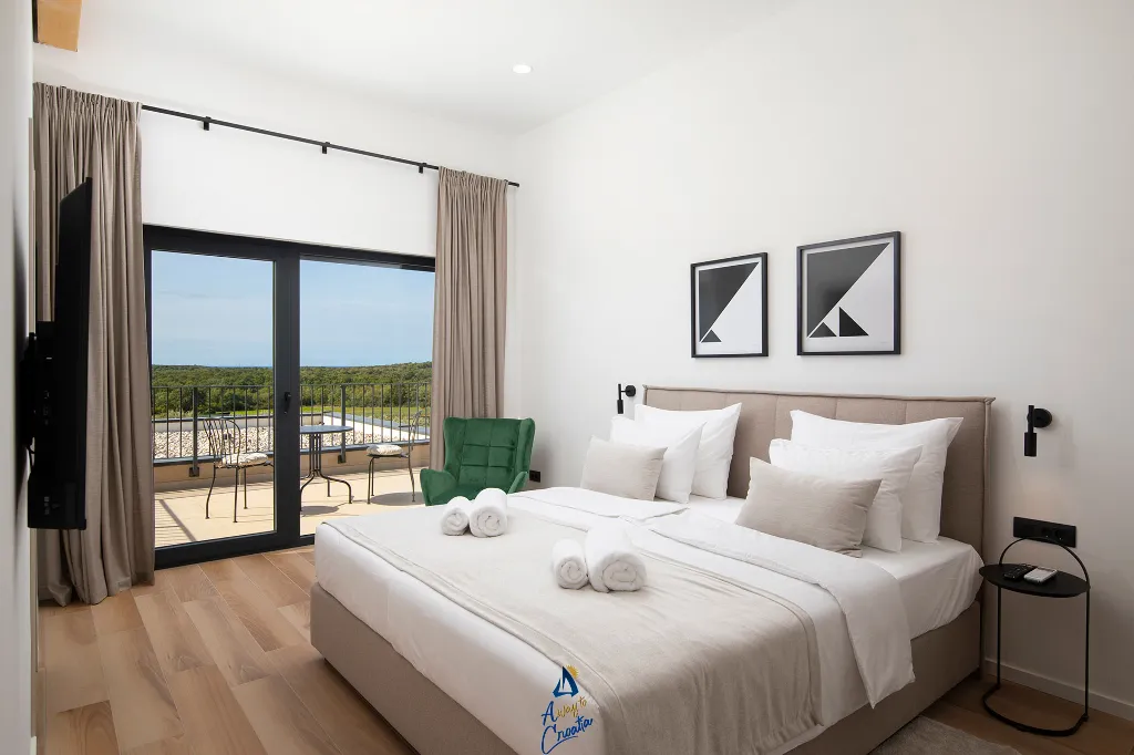 5-Bedroom Villa in Bale, Croatia for 10 Guests