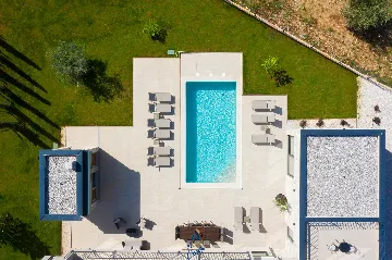 5-Bedroom Villa in Bale, Croatia for 10 Guests
