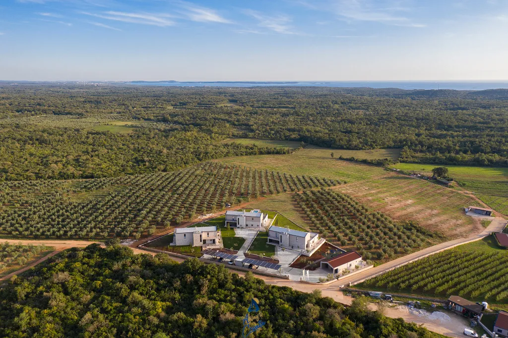 5-Bedroom Villa in Bale, Croatia for 10 Guests