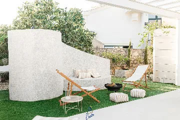 Private-Pool 4-Bedroom Villa for 8 in Murter