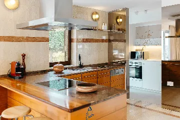 Private-Pool 4-Bedroom Villa for 8 in Murter