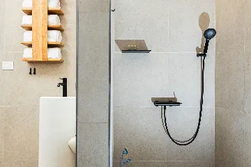 Private-Pool 4-Bedroom Villa for 8 in Murter