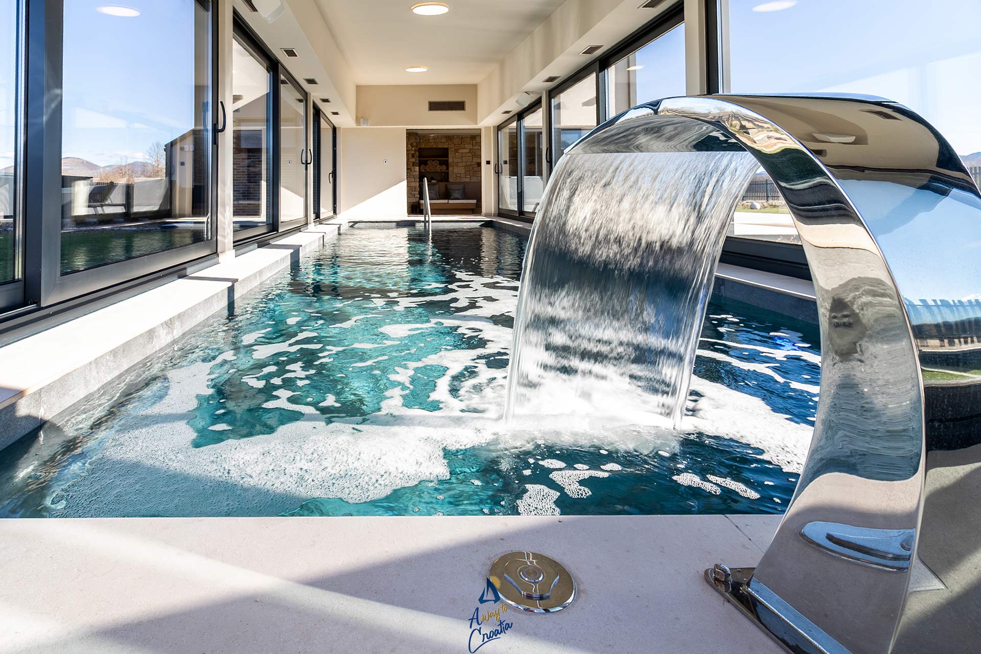 Luxury 3BR Mountain Spa Villa with Heated Pool