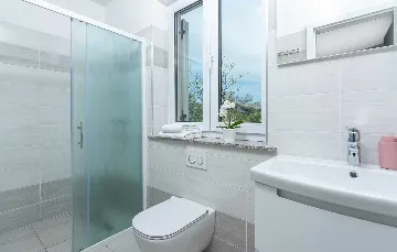 Villa in Buroli with Pool, Sauna and Outdoor Kitchen