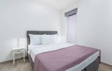 Villa in Buroli with Pool, Sauna and Outdoor Kitchen