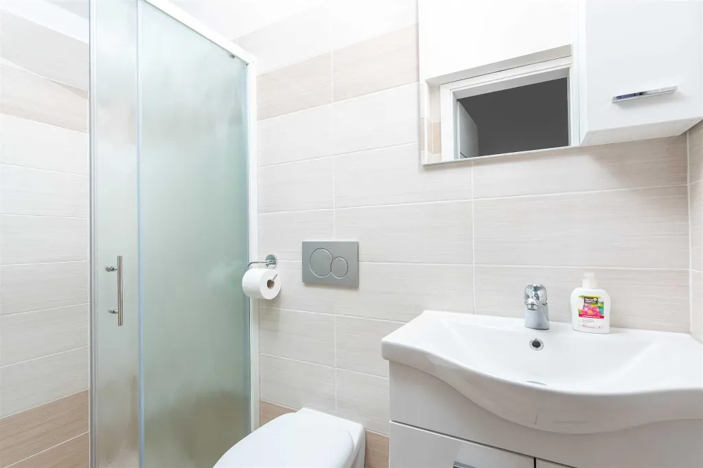 Villa in Buroli with Pool, Sauna and Outdoor Kitchen