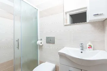 Villa in Buroli with Pool, Sauna and Outdoor Kitchen