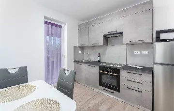 Villa in Buroli with Pool, Sauna and Outdoor Kitchen