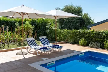 Villa in Buroli with Pool, Sauna and Outdoor Kitchen