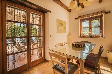 Sv. Lovreč 3-Bedroom Villa with Pool and Garden