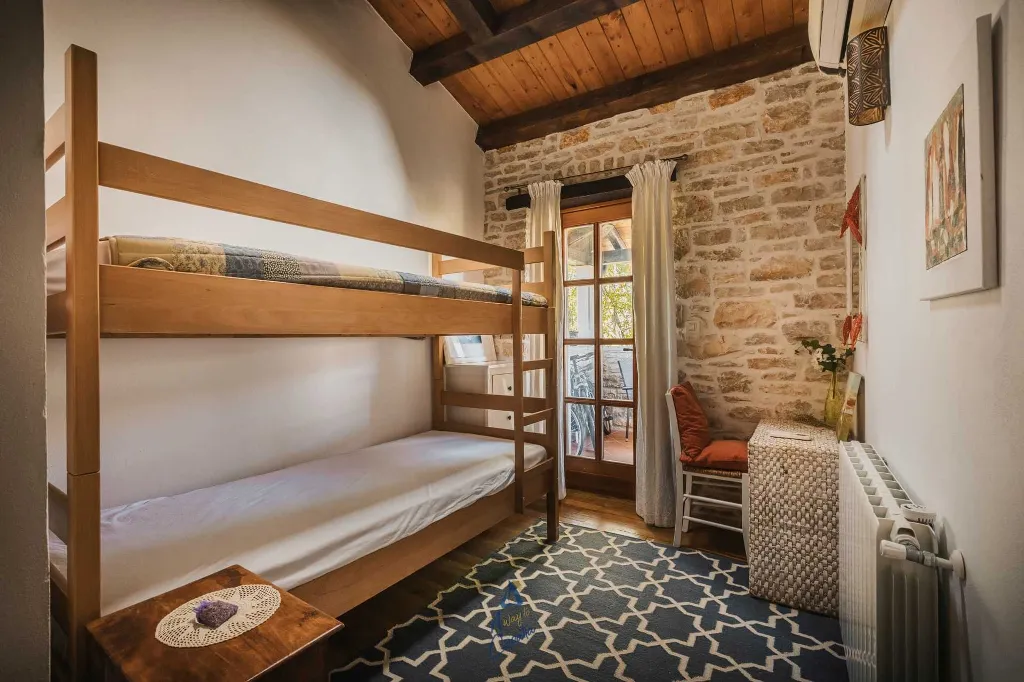 Sv. Lovreč 3-Bedroom Villa with Pool and Garden