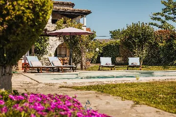 Sv. Lovreč 3-Bedroom Villa with Pool and Garden