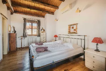 Sv. Lovreč 3-Bedroom Villa with Pool and Garden