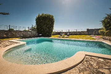 Sv. Lovreč 3-Bedroom Villa with Pool and Garden