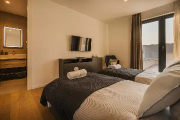 4-Bedroom Villa in Brnobići for 8 Guests