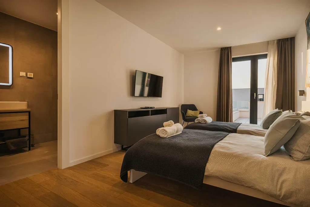 4-Bedroom Villa in Brnobići for 8 Guests