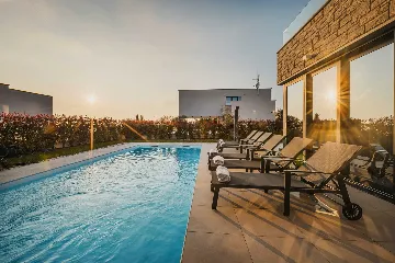 4-Bedroom Villa in Brnobići for 8 Guests