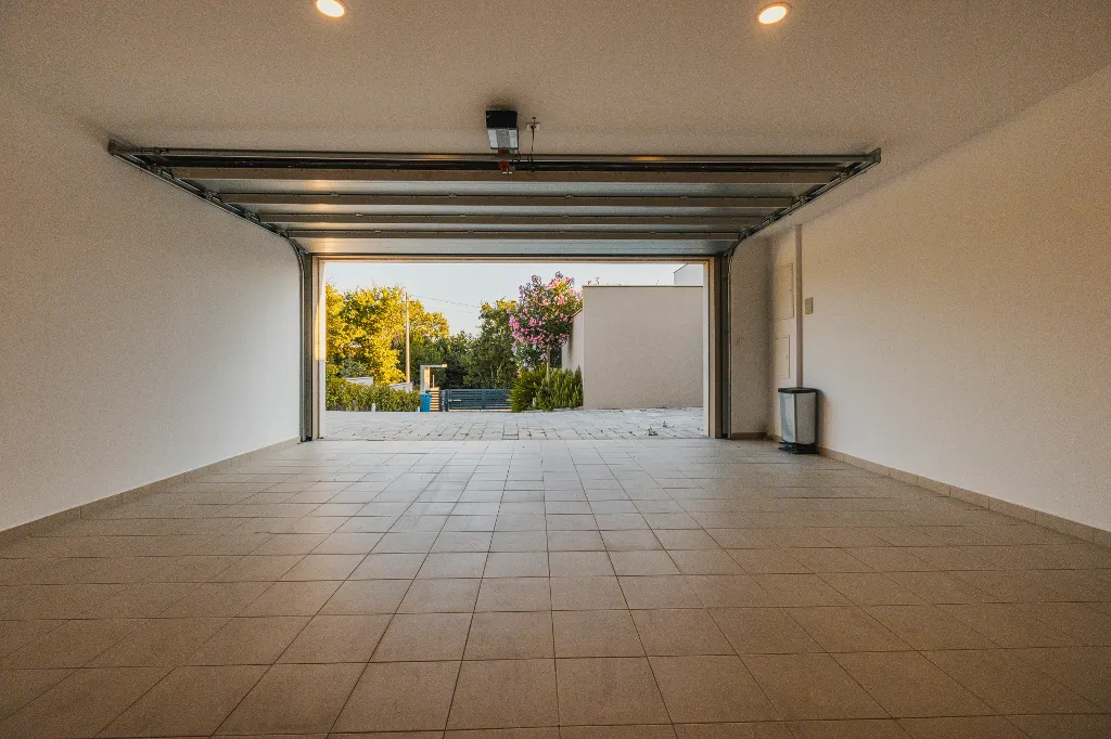 4-Bedroom Villa in Brnobići for 8 Guests