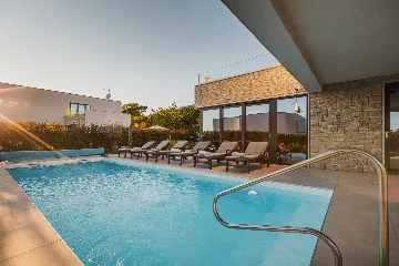 4-Bedroom Villa in Brnobići for 8 Guests