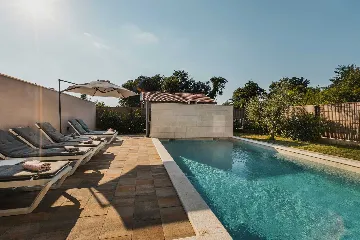 4-Bedroom Villa with Pool in Krnica for 8 Guests